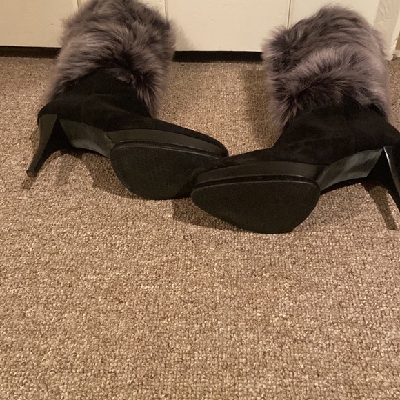 Stuart Weitzman platform bootie with fur. Gorgeous and warm for the winter! - Picture 2 of 5
